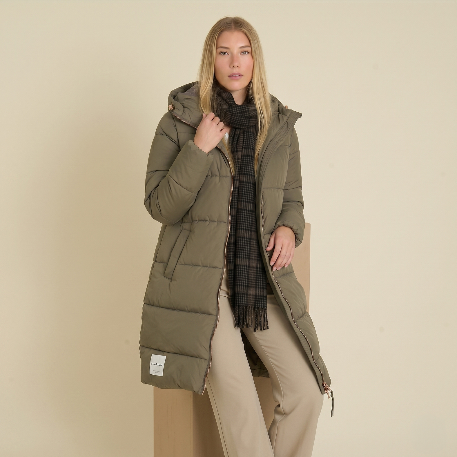 Taupe