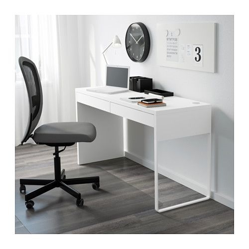 44 off on Micke Desk (142 x 75 x 50cm)