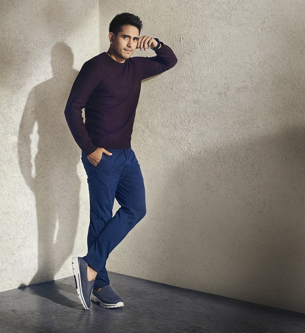 skechers go walk outfit