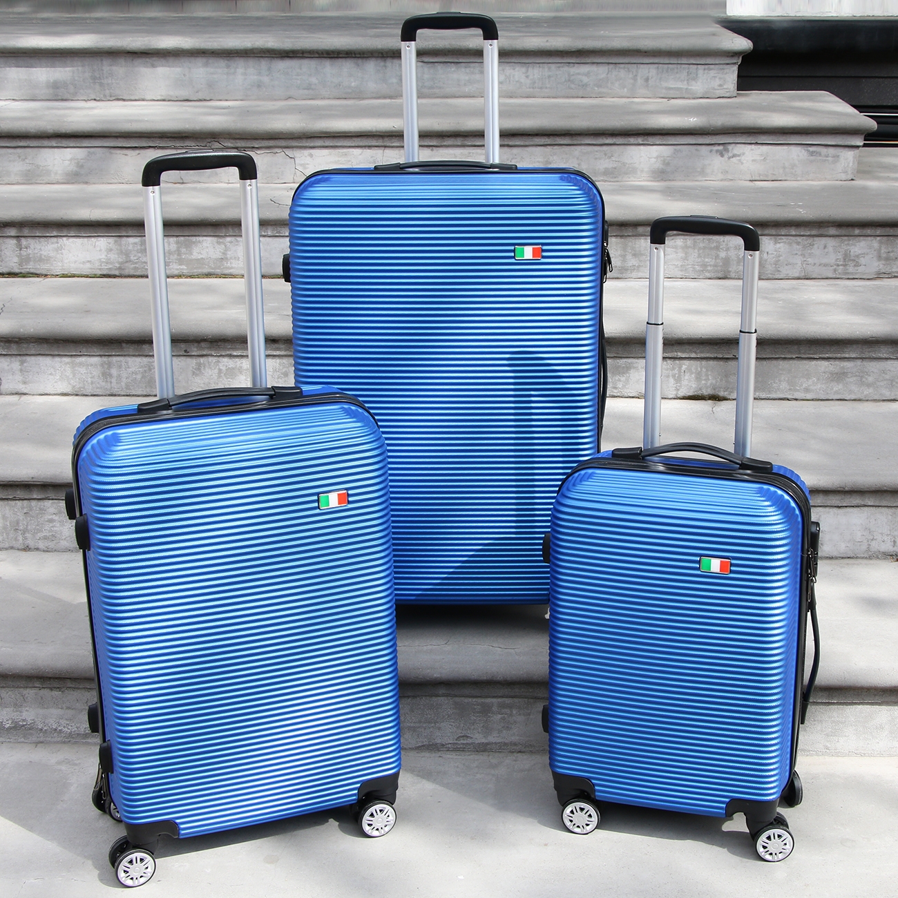 29% off on Hardbody 4 Wheel Suitcase | OneDayOnly