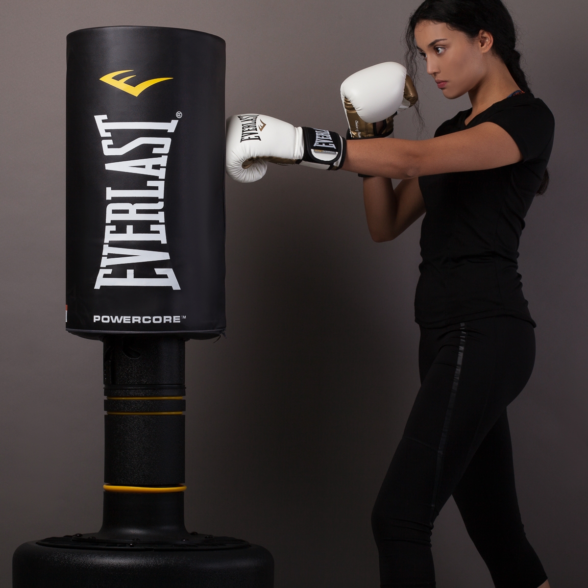 Everlast self standing punching hot sale bag