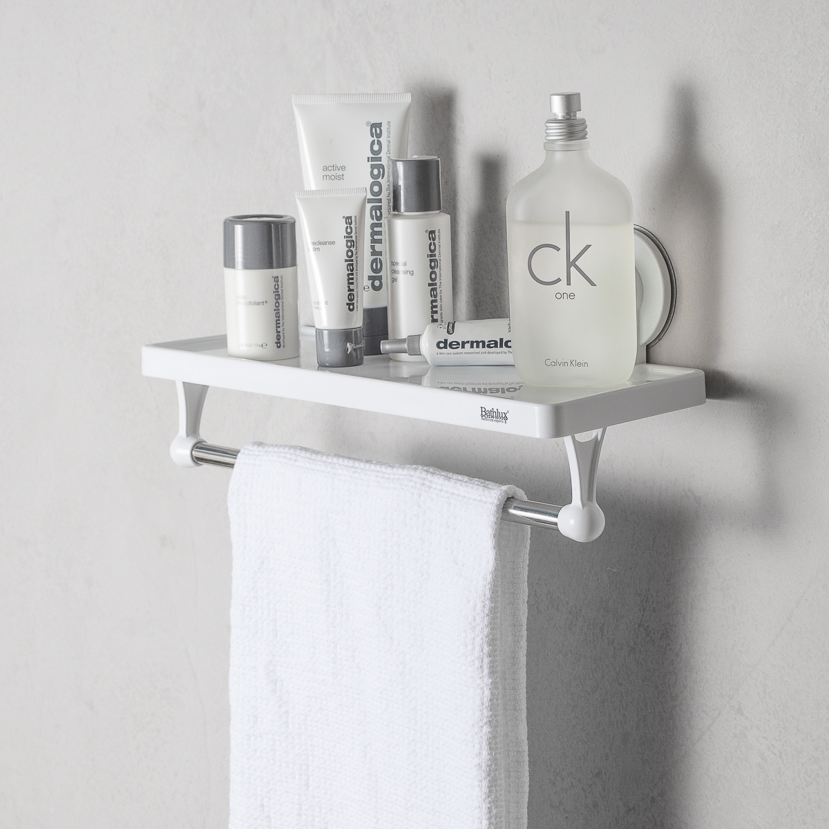 Accessories not included