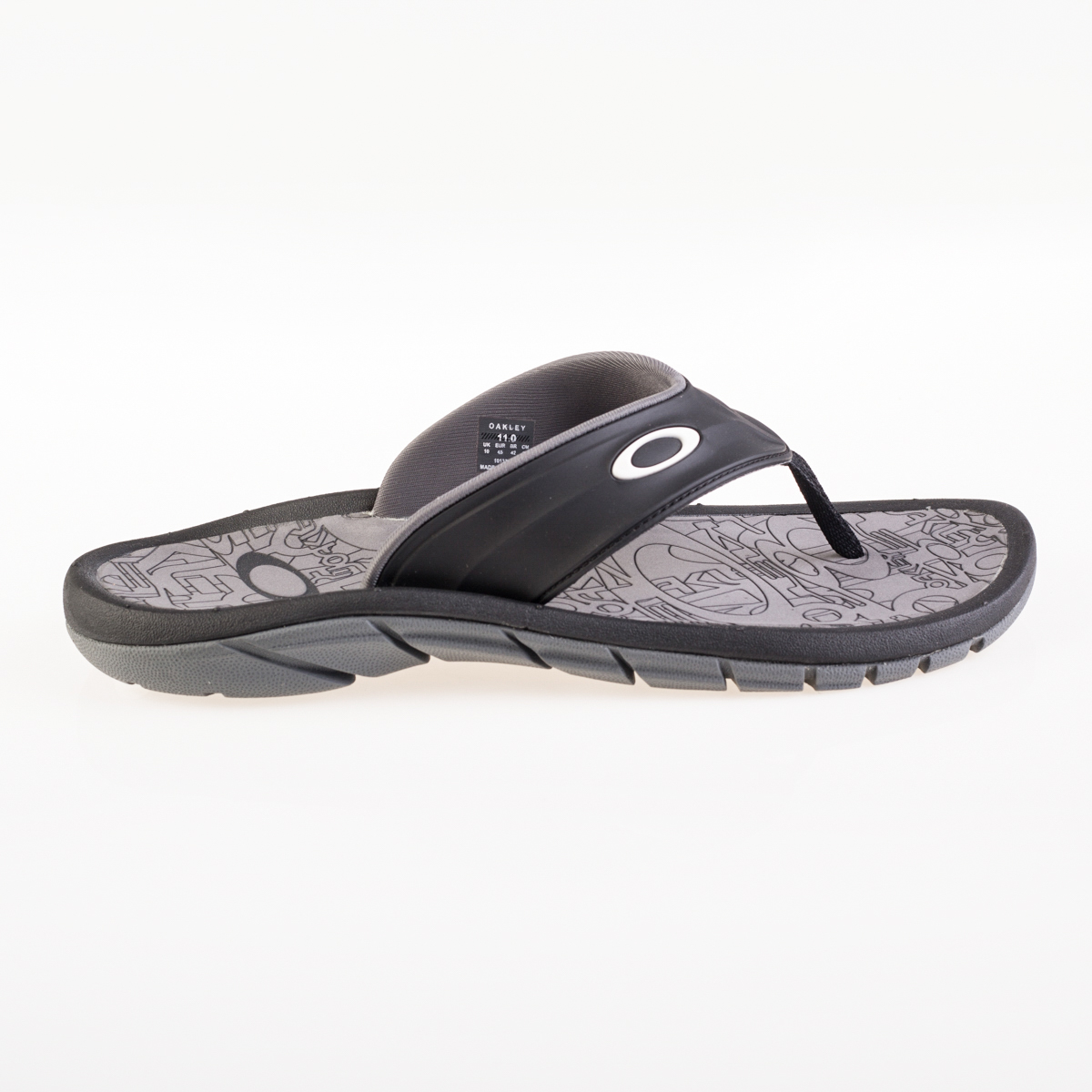 oakley sandals