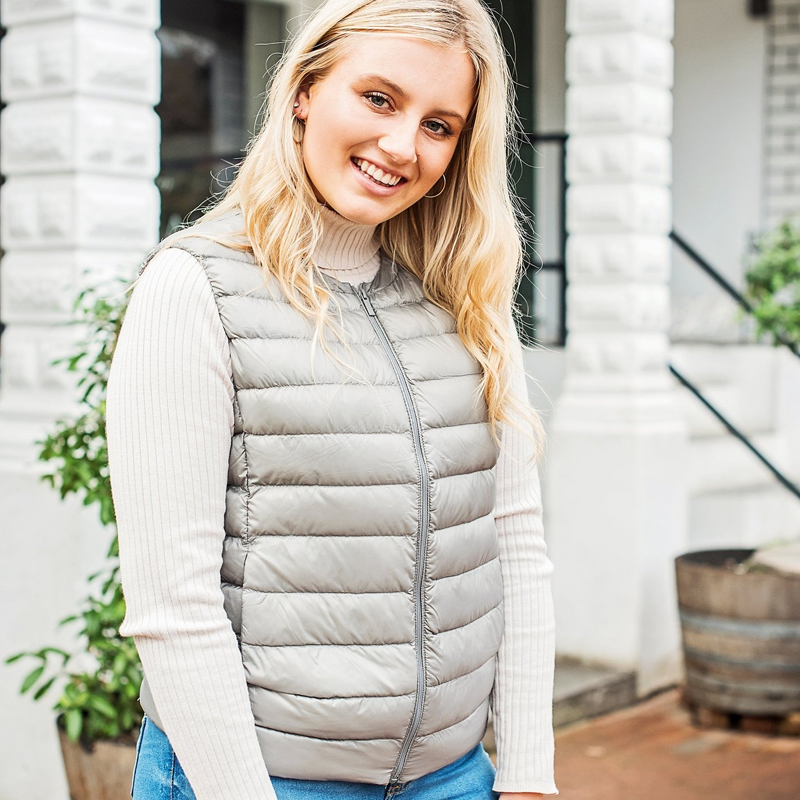 26 off on Ladies Sleeveless Collarless Down Jacket